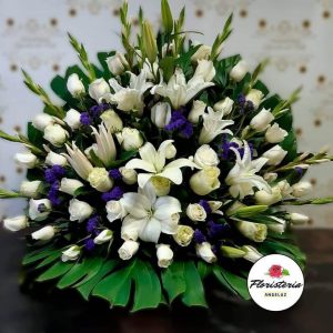 arreglo fúnebre pedestal