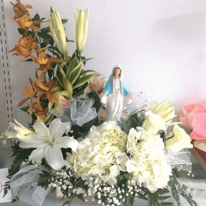 arreglo floral funebre para cenizas