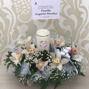 arreglos florales para urnas de cenizas